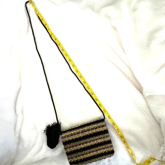 Small Black Velvet and Gold Brocade Crossbody Purse with Tassel Never Used New - Picture 3 of 8
